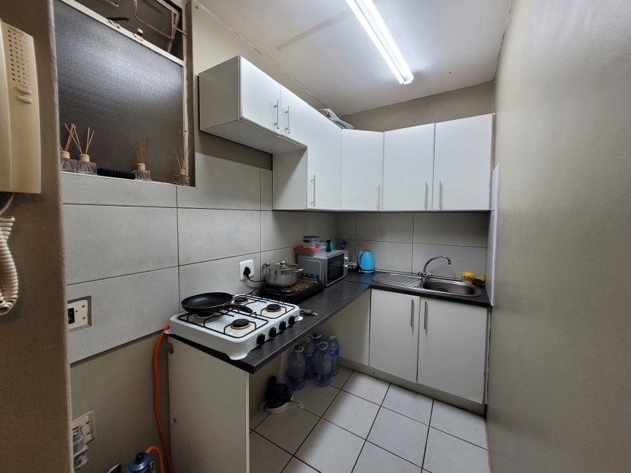 1 Bedroom Property for Sale in Summerstrand Eastern Cape